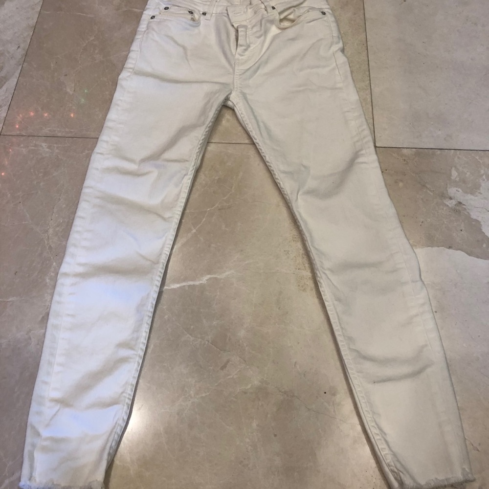 Zara White denim pants size US 4